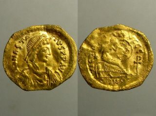 Anastasius Gold Semissis_constantinople Mint_seated Victory