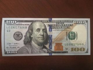 Two Crisp $100 Dollar Bill From 2009 Series A