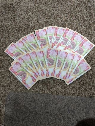 500,  000 Iraqi Dinar (iqd) $25,  000 X 20 Uncirculated Fast