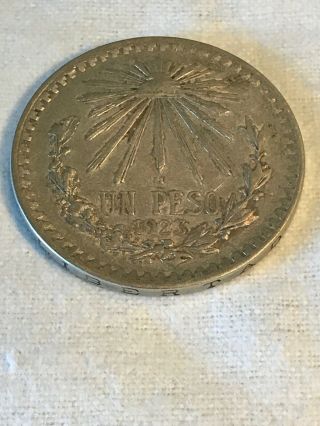 1923 Silver Mexico Mexican One Un Peso Coin (204)