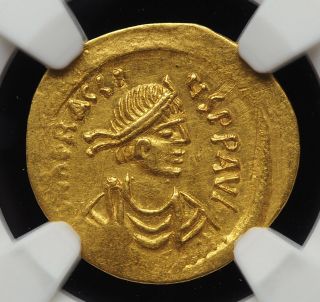 Heraclius.  610 - 641.  Av Semissis.  Constantinople.  Ngc Au