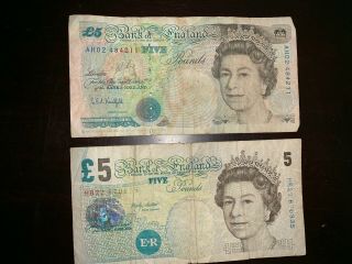 (2) 1990 Bank Of England 5 Pound Bank Note