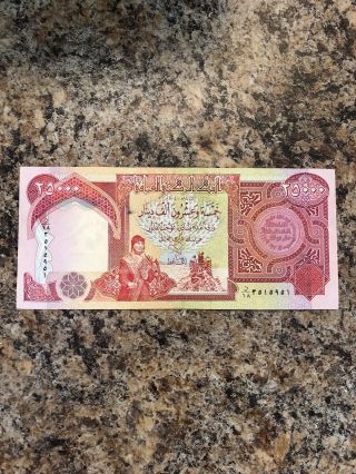 25,  000 Circulated Iraqi Dinar (55x25,  000) Total= $1,  375,  000 Iraqi Dinar