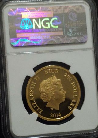 2014 $200 GOLD COIN NIUE DONALD DUCK 80th Anv 1ozt NGC PF70 ULC.  BV.  $3238.  63 3