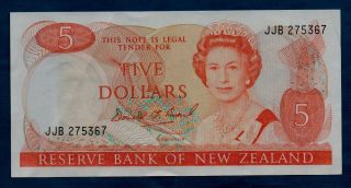 Zealand Banknote Qe 5 Dollars Nd Vf,