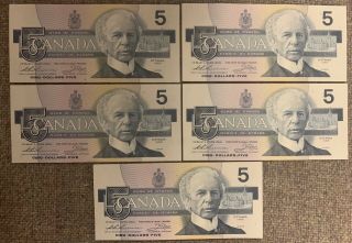 1986 Bank Of Canada $5 Uncirculated Banknote - Bc - 56b