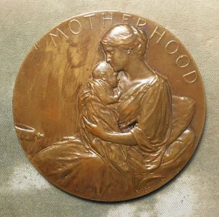 Victor D Brenner F: Motherhood - Circle Of Friends Of The Medallion 1911 S - 87