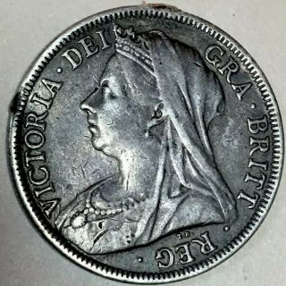 1900 - Half Crown - Uk - Queen Victoria - Only 4.  4 Million Mintage -
