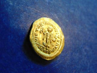 JUSTINIAN I GOLD TREMISSIS VICTORY REV.  REALLY 4