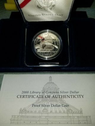 2000 - P Library Of Congress Commemorative Uncirculated Silver Dollar