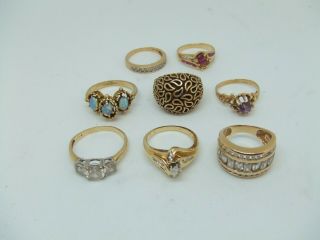 Eight 14k Yellow Gold Rings For Scrap Or Use 36.  6 Grams