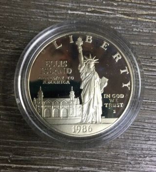1986 - S Ellis Island Silver Statue Of Liberty One Dollar Coin Uncirculated