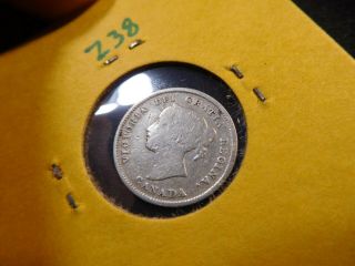 Z38 Canada 1875 - H 5 Cents Small Date