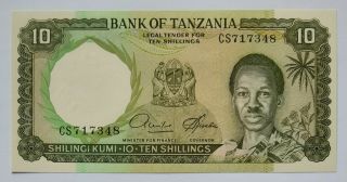 Tanzania - 10 Shillings - Nd (1966) - Signature 4 - Pick 2d - S/n 717348,  Unc.