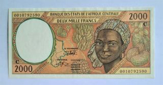 Central African States/ Letter C Congo - 2000 Frs - 2000 - S/n 0010792590 - P.  103cg,  Au.
