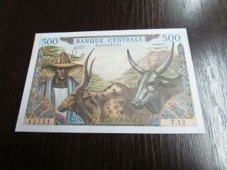 Cameroun 500 Francs Vf/xf.  Pressed