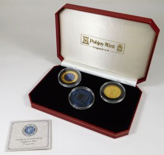 2000 Gibraltar Tuppenny Blue 3 - Coin Set W/ Box And