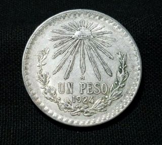 1924 Mexico Un Peso Silver Coin " We Combine "