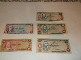 (5) Different Jamaica Notes; Different Ages,  Circulated.