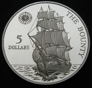 Niue 5 Dollars 1992 Proof - Silver - Hms Bounty - Elizabeth Ii.  - 132