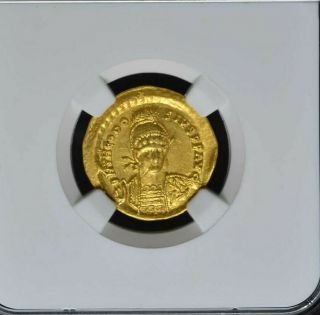 THEODOSIUS II AD 402 - 450 AV Solidus GOLD OF EASTERN ROMAN EMPIRE 2