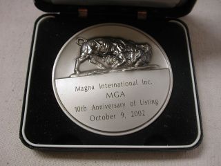 NYSE York Stock Exchange 10th Anniversary Listing Magna Intl 2002 3