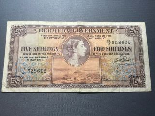1957 Bermuda Government Five Shillings Bank Note - Elizabeth Ii Shape