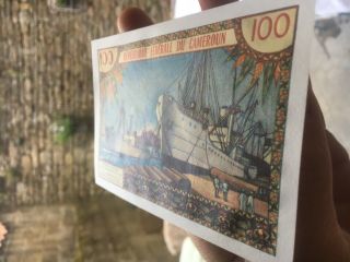 Exceptionnel Cameroun pick 10 - 100 francs 1962 Unc 4