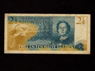 Netherlands Guinea:p - 12,  2½ Gulden,  1954 Queen Juliana Vf