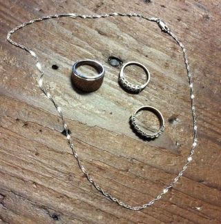 Estate Jewelry 14k White Gold 12.  5 Grams Rings/necklace Scrap/wear