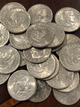 Five (5) - Susan B.  Anthony Dollar - Circulated Coins
