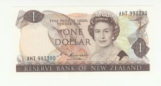 Zealand 1 Dollar 1981 - 92 Unc P169b Qeii