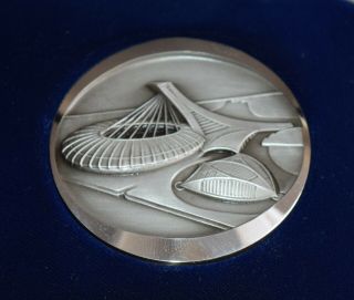 CANADA 1976 Montreal Olympic Games Official Silver Medal Medallion by HUGUENIN 3