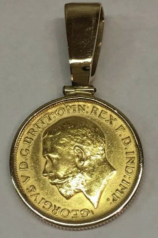 Great Britain King George V 1911 Gold Sovereign Pound Coin Bezel Pendant Dragon
