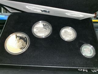2004 Canadian The Arctic Fox - 4 Silver Coin Set & Bullion
