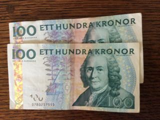 Sweden - Two 100 Kronor Notes,  Circulated
