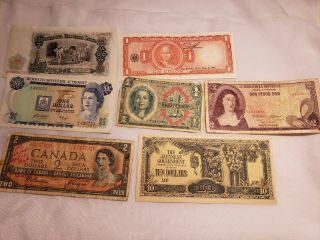 International Paper Money,  El Salvador 1972,  Japan Wwii,  Bermuda 1976,  Bulgaria