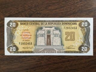 1992 Dominican Republic Paper Money - 20 Pesos Oro Banknote