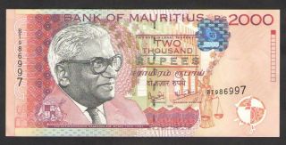 Mauritius 2000 Rupees 1999 P 55 Uncirculated Prefix : Bt