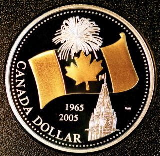 2005 Canada 40th Anniversary Of Canada Flag Dollar Gold Plated Silver