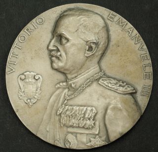 1900,  Kingdom Of Italy,  Victor Emmanuel Iii.  Official Matted Silver Award Medal.