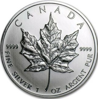 2011 1 Oz Silver $5 Canadian Maple Leaf Coin.