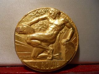 Art Deco Gilt Bronze Award Medal Road Nude Male Motor Coach Car Auto