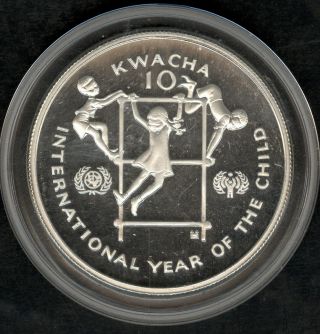 1980 Silver Zambian International Year Of The Child 10 Kwacha Coin