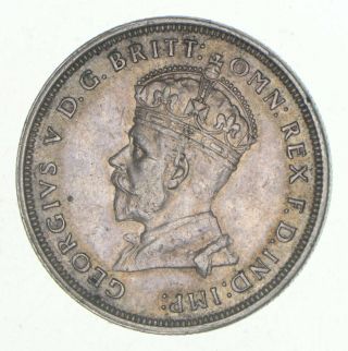Silver - World Coin - 1927 Australia 1 Florin - 11.  3 Grams 638