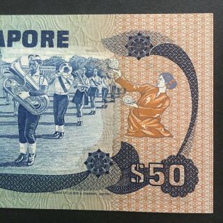 1976 SINGAPORE 50 DOLLARS A/2 128631 P - 13a UNC WHITE RUMPED SHAMA SCHOOL BAND 7