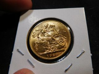 H132 South Africa 1928 - SA GOLD Sovereign BU 2