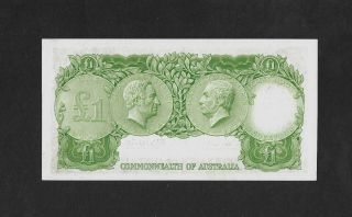 UNC Commonwealth bank sign.  Coombs - Wilson 1 pound 1953 AUSTRALIA England 2