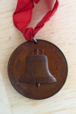 1876 U.  S.  Centennial Medal,  LIBERTY BELL,  PHILDELPHIA INDEPENDENCE HALL & Ribbon 2