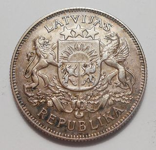1925 Latvia 2 Lati Xf First Republic Lion & Griffin Silver Coin